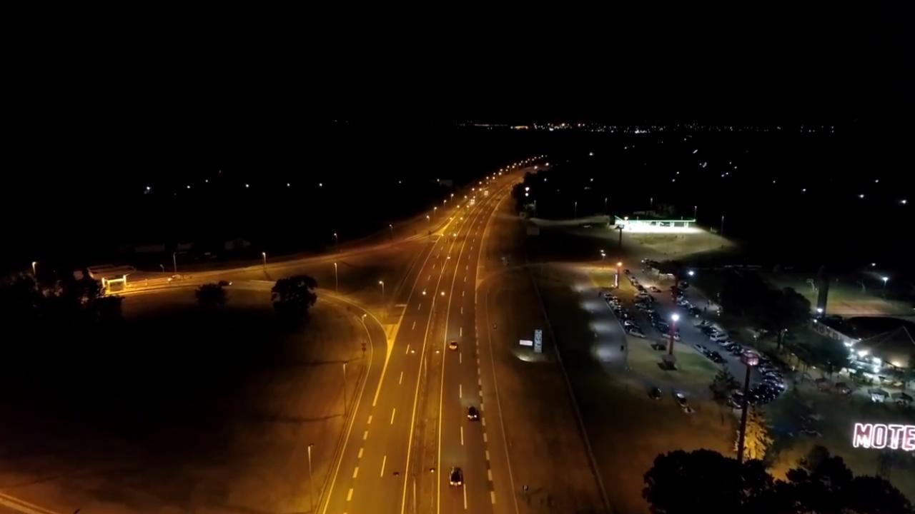 Motel Stari Hrast Markovac Exteriör bild